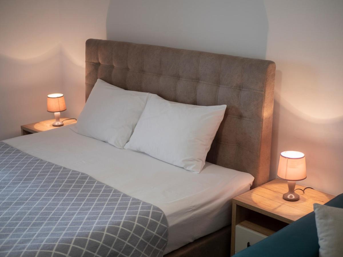 Studio Apartments Marea 2 Будва Екстер'єр фото