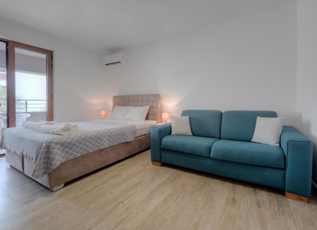 Studio Apartments Marea 2 Будва Екстер'єр фото