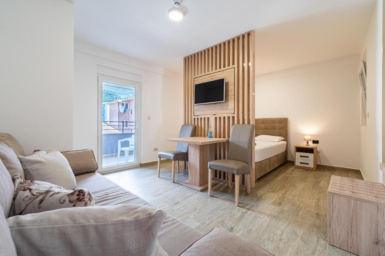 Studio Apartments Marea 2 Будва Екстер'єр фото